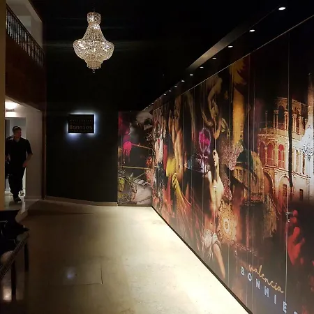 Bonnies & Апартаменты Валенсия